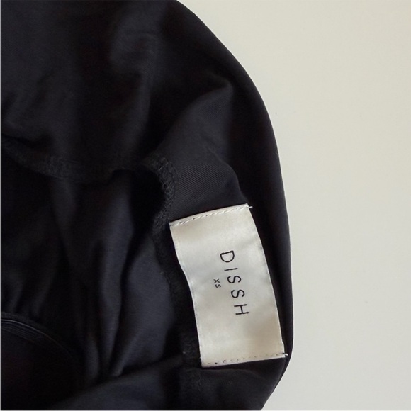 DISSH Black Garment with Label Detail - Picture 6 of 8